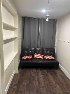 Beautiful 2-bedroom downstairs unit by LAX, SoFi, BMO, USC - Los Angeles - 3