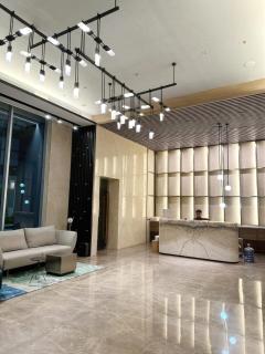 The Smith Luxury SkyView Apartments - - 8