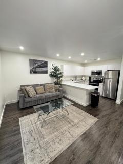 Central Dallas - Alluring 1 Bed 1 Bath - Dallas - 0