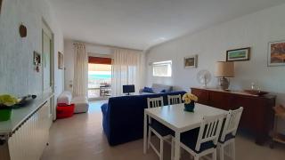 Appartamento in zona panoramica - 1