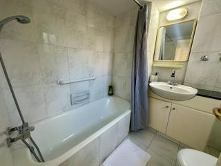 2 bedrooms flat near center - Engomi - 6