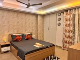 Vaayu by Naz A Hill View 2BHK retreat - Guwahati - 0