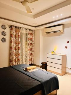 Vaayu by Naz A Hill View 2BHK retreat - Guwahati - 4