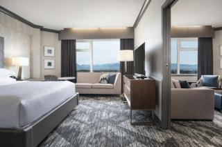 Sheraton Vancouver Guildford Hotel - Surrey - 5