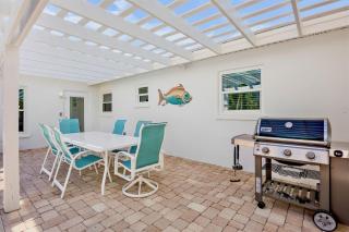 Pink Palm Bungalow - Anna Maria - 4