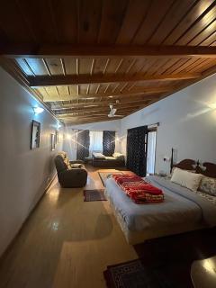 Woodside Retreat Pangot By Royal Collection Hotels - Nainital - 5