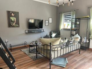 MH Home - Langquaid - 2