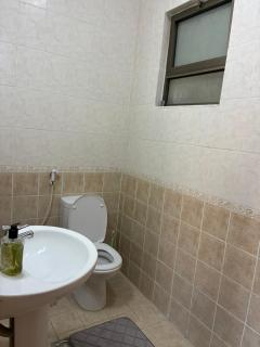 Furnished Family Apartment in Dahyet Al-Rasheed - Amman - 4