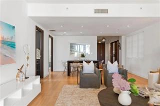 Oasis Within The Heart Of Fisher Island - Miami - 4