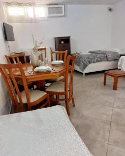 Maria's cozy basement Studio ! - Volos - 3