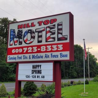 Hill Top Motel - Wrightstown - 9