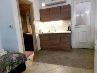 Maria's cozy basement Studio ! - Volos - 1