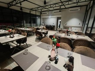 Hotel Glorious Grand - Benares - 7