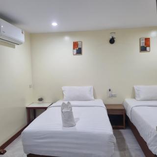 Haad Somboon House - Bang Saphan - 4