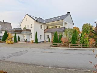 Spacious Apartment in Madfeld with Private Terrace - Madfeld - 0