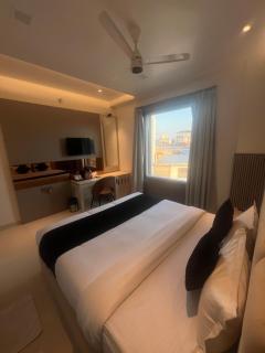 Hotel Glorious Grand - Benares - 5