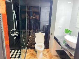 Bangsaen Royal Beach room 703 - Ban Laem Thaen - 6