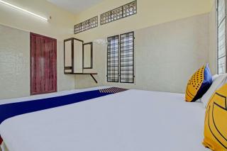 SPOT ON J P Tourist Home - Kollam - 0