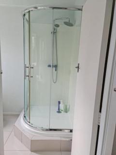 Sunny Private Studio in Central Epsom - Auckland - 2