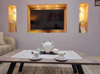 Grace's Centre Apartment - Shkodra - 5