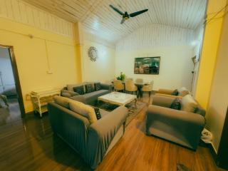 Sapphire Lodges - Muzaffarabad - 2