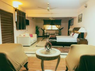 Sapphire Lodges - 1