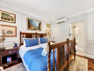 Branch & Vine Cottages - Constantia - formerly Pinoak cottages - Doordrift - 9