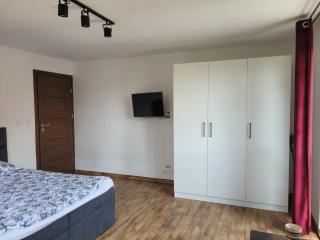 Panorama - - 8