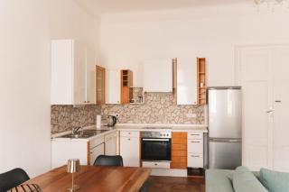 Vienna City Landstraße Retreat - Stylish & Spacious 2 BD for 8 Guests - Wenen - 8