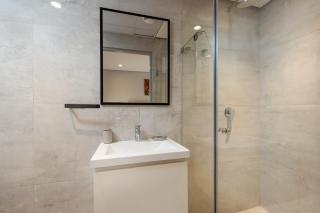 Executive studio 27 Brand new Umhlanga development - Durban - 3