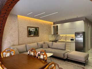 Seaside Luxury Flat in Shengjin - 9