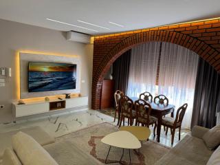 Seaside Luxury Flat in Shengjin - 8