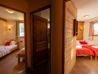 Chalet Triplex 12 Pers., Luxe, Exposé Sud-Est, Proche Pistes, Animaux Acceptés - FR-1-263-156 - Valloire - 2