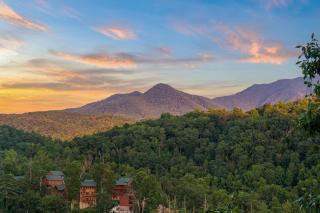 Heavenly Heights - Gatlinburg - 2