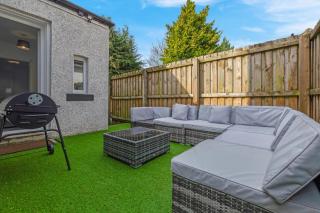 Arran Cottage - 4 Bed Home on M8 - Coatbridge - 8