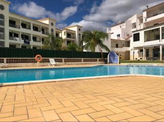 Central View 990 meters from beach on foot - Albufeira - 4