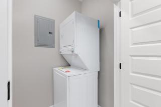 Hummingbird Apt 10 - Pharr - 7
