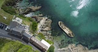 Glandore Cliff Cottage Getaway - Sea Access with Private Pier - Glandore - 4