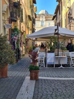 Lilly & il Vagabondo - Castel Gandolfo - 9