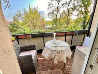 Cozy 2-room-Apartment on Zoo Park in District 2 - Düsseldorf - 6