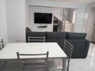 Pauloldtown - Local experience w rooftop n jacuzzi - 6