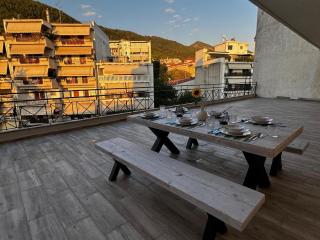 XXL suite for 8 - Igoumenitsa - 0