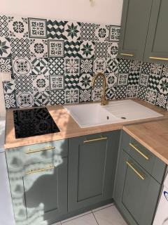 Jolie studio meublé tout équipé - 6