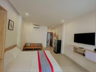 Ha Linh Home-My Khe Beach-Kitchen-High speed Wifi - Danang - 8