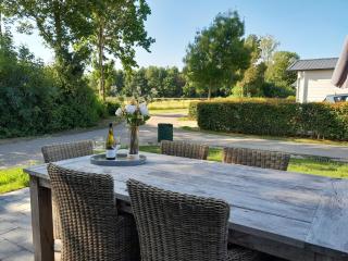 Chalet An Der Grenze Zwischen Brabant Und Zeeland - De Heen - 4