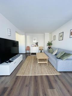 Bright Modern Apartment - Central Kuressaare - Kuressaare - 9