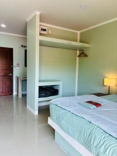 Rainbow Room No 10 Front of Haad Rin Queen Ferry - Amphoe Koksamui - 3