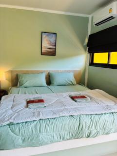 Rainbow Room No 10 Front of Haad Rin Queen Ferry - Amphoe Koksamui - 5