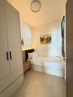 The Cozy Nest 5 min Mid Valley 10 min CIQ 10 pax - Johor Bahru - 9
