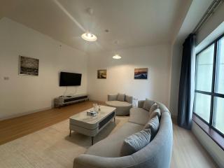 2BR Apartment in JBR, The Walk - 8
